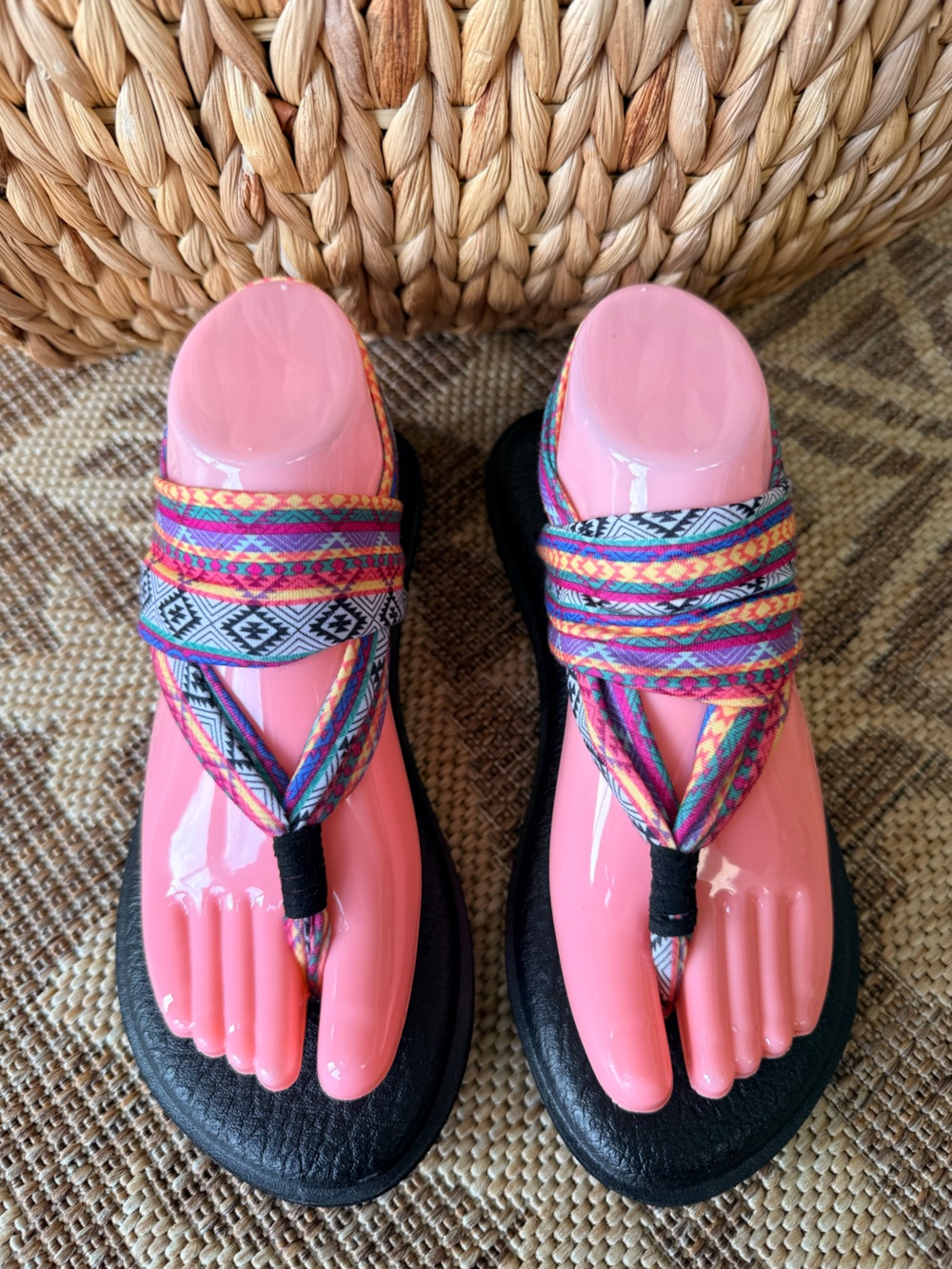 Sanuk Sandals Women’s 7 Yoga Sling 2 Slingback Flip Flop Black multi boho